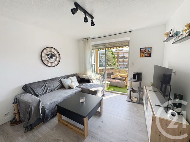 Appartement F2 à vendre - 2 pièces - 32.1 m2 - MANDELIEU LA NAPOULE - 06 - PROVENCE-ALPES-COTE-D-AZUR - Century 21 Azurim