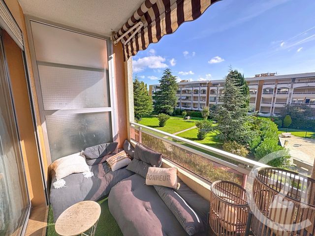 Appartement F2 à vendre - 2 pièces - 32.1 m2 - MANDELIEU LA NAPOULE - 06 - PROVENCE-ALPES-COTE-D-AZUR - Century 21 Azurim