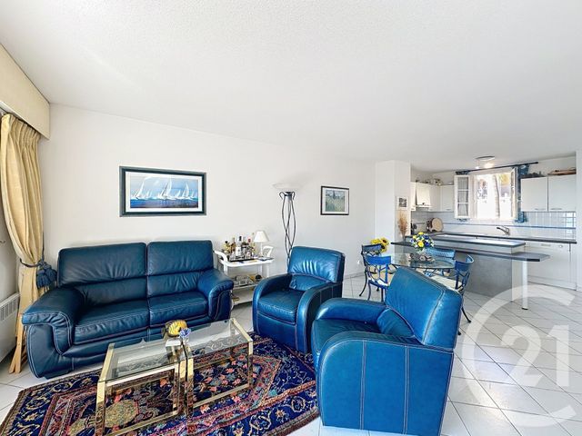 Appartement F3 à vendre - 3 pièces - 63.9 m2 - THEOULE SUR MER - 06 - PROVENCE-ALPES-COTE-D-AZUR - Century 21 Azurim