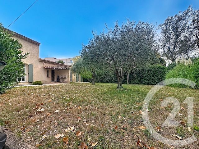 maison à vendre - 4 pièces - 130.0 m2 - MANDELIEU LA NAPOULE - 06 - PROVENCE-ALPES-COTE-D-AZUR - Century 21 Azurim