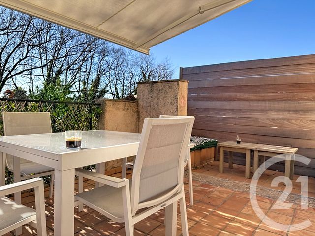 Appartement F3 à vendre - 3 pièces - 60.32 m2 - MANDELIEU LA NAPOULE - 06 - PROVENCE-ALPES-COTE-D-AZUR - Century 21 Azurim