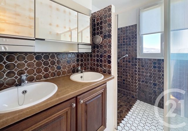 maison à vendre - 5 pièces - 141.21 m2 - TANNERON - 83 - PROVENCE-ALPES-COTE-D-AZUR - Century 21 Azurim