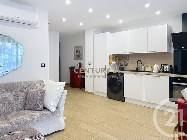 Appartement F1 à vendre - 2 pièces - 44.28 m2 - MANDELIEU LA NAPOULE - 06 - PROVENCE-ALPES-COTE-D-AZUR - Century 21 Azurim