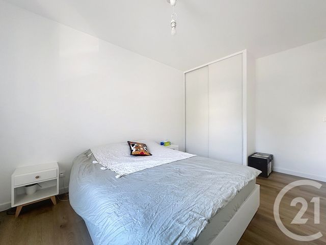 Appartement F3 à vendre - 3 pièces - 60.3 m2 - MANDELIEU LA NAPOULE - 06 - PROVENCE-ALPES-COTE-D-AZUR - Century 21 Azurim