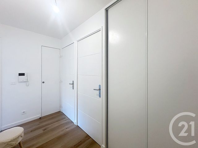 Appartement F3 à vendre - 3 pièces - 60.3 m2 - MANDELIEU LA NAPOULE - 06 - PROVENCE-ALPES-COTE-D-AZUR - Century 21 Azurim