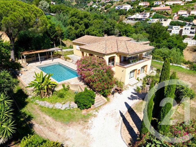 maison à vendre - 7 pièces - 332.0 m2 - MANDELIEU LA NAPOULE - 06 - PROVENCE-ALPES-COTE-D-AZUR - Century 21 Azurim