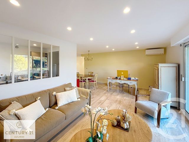 Appartement F3 à vendre - 3 pièces - 72.55 m2 - MANDELIEU LA NAPOULE - 06 - PROVENCE-ALPES-COTE-D-AZUR - Century 21 Azurim