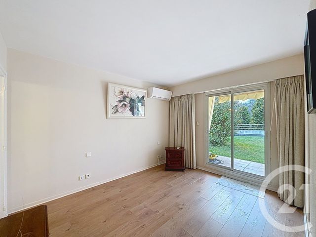 Appartement F4 à vendre - 4 pièces - 97.34 m2 - MANDELIEU LA NAPOULE - 06 - PROVENCE-ALPES-COTE-D-AZUR - Century 21 Azurim