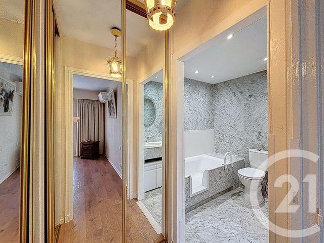 Appartement F4 à vendre - 4 pièces - 97.34 m2 - MANDELIEU LA NAPOULE - 06 - PROVENCE-ALPES-COTE-D-AZUR - Century 21 Azurim