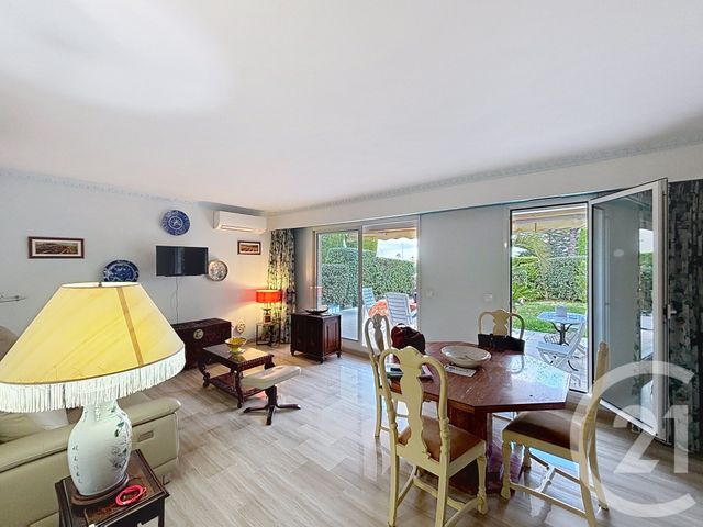 Appartement F4 à vendre - 4 pièces - 97.34 m2 - MANDELIEU LA NAPOULE - 06 - PROVENCE-ALPES-COTE-D-AZUR - Century 21 Azurim