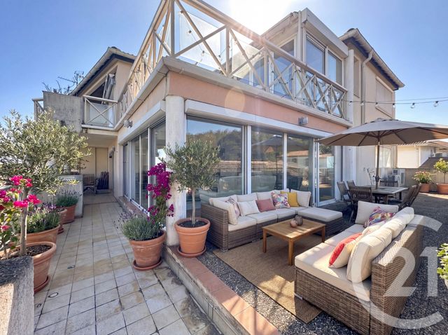 Appartement F5 à vendre - 5 pièces - 116.36 m2 - MANDELIEU LA NAPOULE - 06 - PROVENCE-ALPES-COTE-D-AZUR - Century 21 Azurim