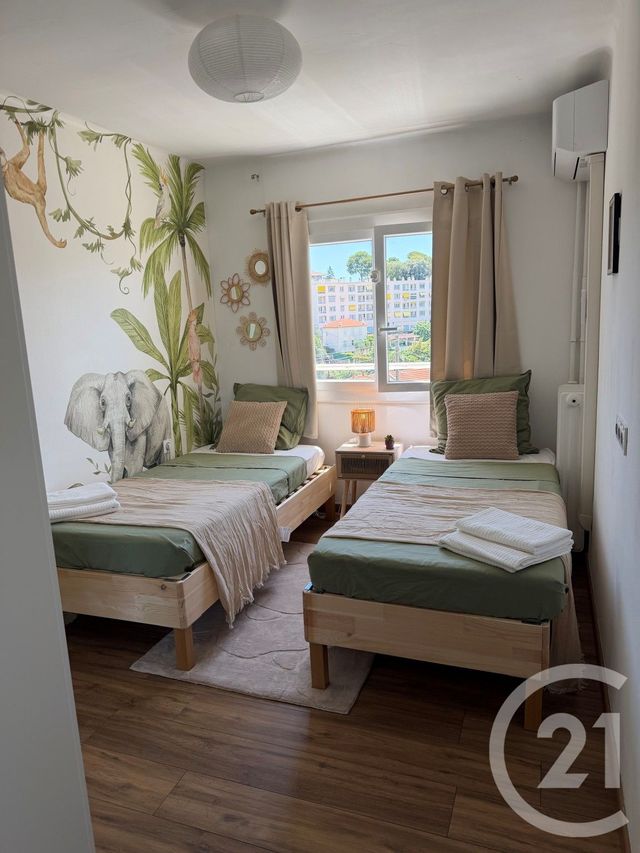 Appartement F4 à vendre - 4 pièces - 72.0 m2 - LE CANNET - 06 - PROVENCE-ALPES-COTE-D-AZUR - Century 21 Azurim