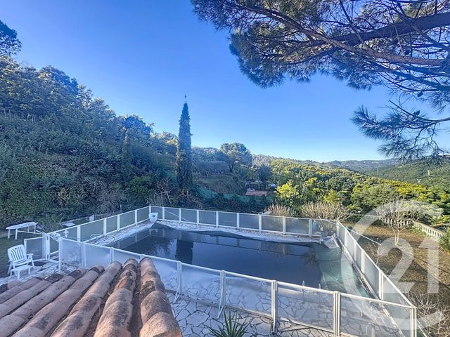 maison à vendre - 7 pièces - 164.59 m2 - TANNERON - 83 - PROVENCE-ALPES-COTE-D-AZUR - Century 21 Azurim