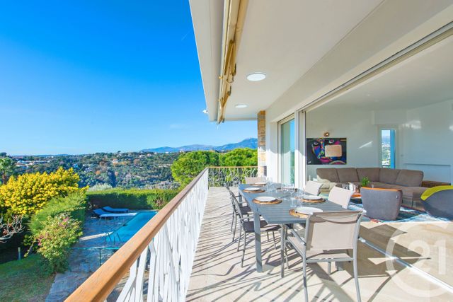 maison à vendre - 7 pièces - 249.0 m2 - CAGNES SUR MER - 06 - PROVENCE-ALPES-COTE-D-AZUR - Century 21 Azurim