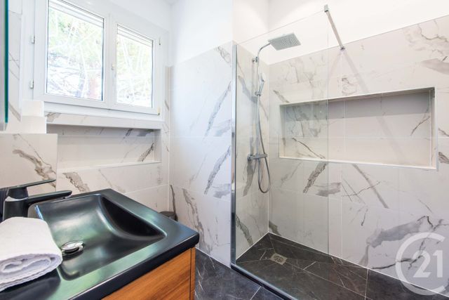 maison à vendre - 7 pièces - 249.0 m2 - CAGNES SUR MER - 06 - PROVENCE-ALPES-COTE-D-AZUR - Century 21 Azurim