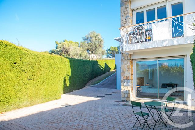 maison à vendre - 7 pièces - 249.0 m2 - CAGNES SUR MER - 06 - PROVENCE-ALPES-COTE-D-AZUR - Century 21 Azurim