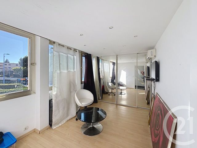 Appartement F3 à vendre - 3 pièces - 114.41 m2 - MANDELIEU LA NAPOULE - 06 - PROVENCE-ALPES-COTE-D-AZUR - Century 21 Azurim