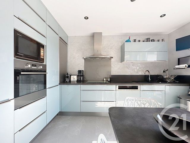 maison à vendre - 4 pièces - 101.06 m2 - MANDELIEU LA NAPOULE - 06 - PROVENCE-ALPES-COTE-D-AZUR - Century 21 Azurim