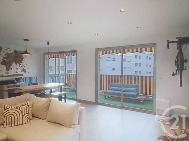 Appartement T3 à vendre - 3 pièces - 75.0 m2 - LE CANNET - 06 - PROVENCE-ALPES-COTE-D-AZUR - Century 21 Azurim