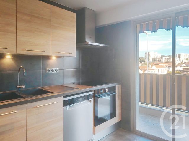 Appartement T3 à vendre - 3 pièces - 75.0 m2 - LE CANNET - 06 - PROVENCE-ALPES-COTE-D-AZUR - Century 21 Azurim