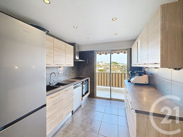 Appartement T3 à vendre - 3 pièces - 75.0 m2 - LE CANNET - 06 - PROVENCE-ALPES-COTE-D-AZUR - Century 21 Azurim