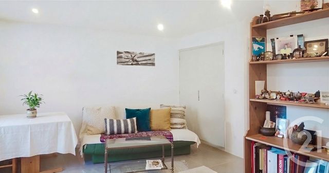 Appartement T2 à vendre - 2 pièces - 42.82 m2 - LE CANNET - 06 - PROVENCE-ALPES-COTE-D-AZUR - Century 21 Azurim