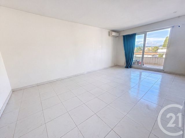 Appartement F1 à vendre - 1 pièce - 32.22 m2 - MANDELIEU LA NAPOULE - 06 - PROVENCE-ALPES-COTE-D-AZUR - Century 21 Azurim