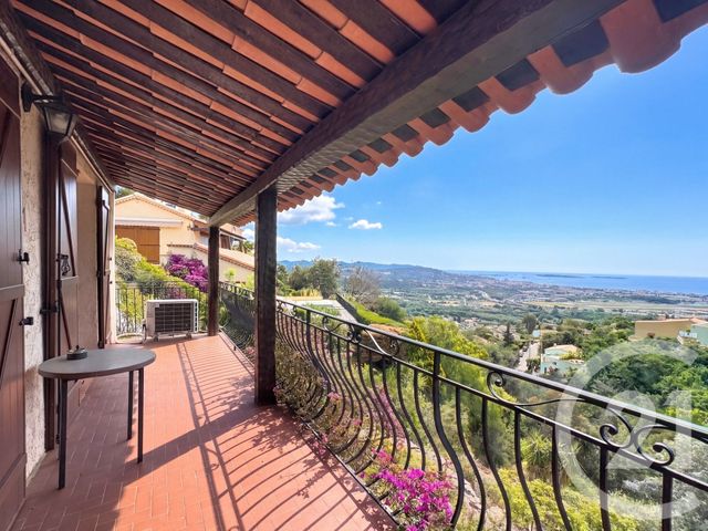 maison à vendre - 6 pièces - 110.0 m2 - MANDELIEU LA NAPOULE - 06 - PROVENCE-ALPES-COTE-D-AZUR - Century 21 Azurim