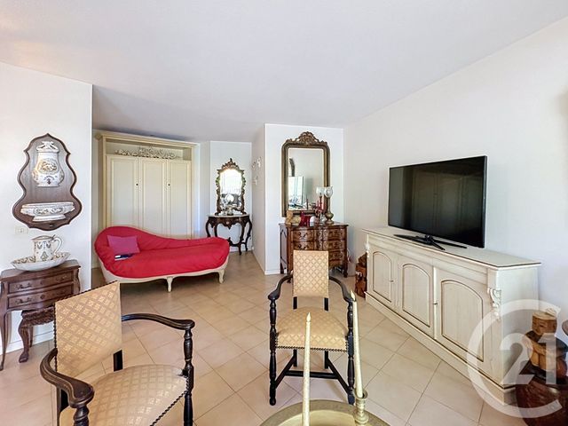 Appartement T1 à vendre - 1 pièce - 42.0 m2 - MANDELIEU LA NAPOULE - 06 - PROVENCE-ALPES-COTE-D-AZUR - Century 21 Azurim