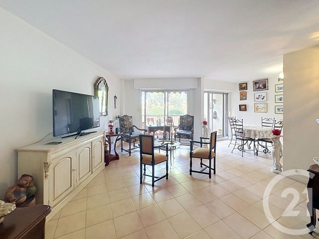 Appartement T1 à vendre - 1 pièce - 42.0 m2 - MANDELIEU LA NAPOULE - 06 - PROVENCE-ALPES-COTE-D-AZUR - Century 21 Azurim