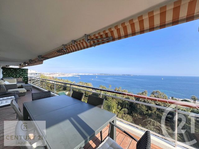 Appartement F5 à vendre - 5 pièces - 107.46 m2 - LE GOLFE JUAN - 06 - PROVENCE-ALPES-COTE-D-AZUR - Century 21 Azurim