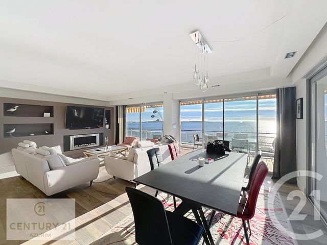Appartement F5 à vendre - 5 pièces - 107.46 m2 - LE GOLFE JUAN - 06 - PROVENCE-ALPES-COTE-D-AZUR - Century 21 Azurim