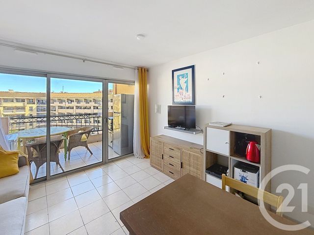 Appartement F1 à vendre - 1 pièce - 25.61 m2 - CANNES LA BOCCA - 06 - PROVENCE-ALPES-COTE-D-AZUR - Century 21 Azurim