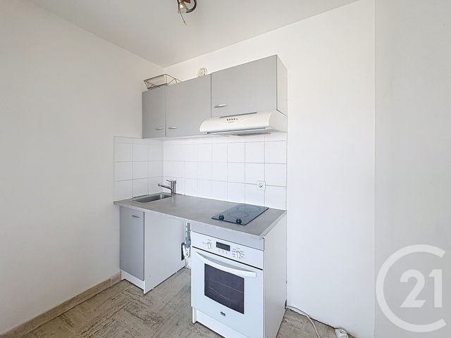 Appartement F2 à vendre - 2 pièces - 33.0 m2 - MANDELIEU LA NAPOULE - 06 - PROVENCE-ALPES-COTE-D-AZUR - Century 21 Azurim