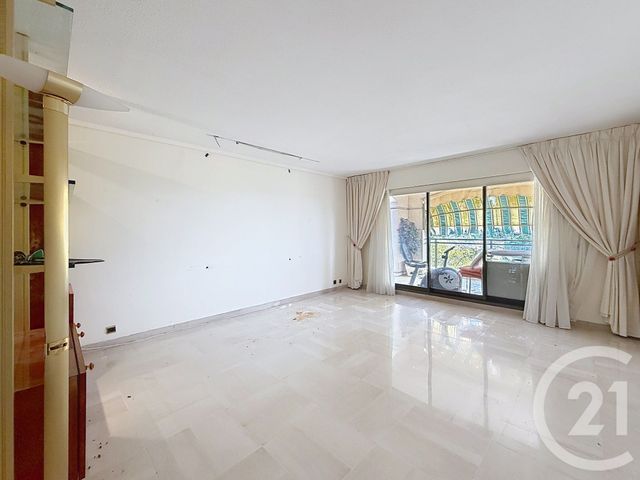 Appartement F3 à vendre - 3 pièces - 75.0 m2 - MANDELIEU LA NAPOULE - 06 - PROVENCE-ALPES-COTE-D-AZUR - Century 21 Azurim