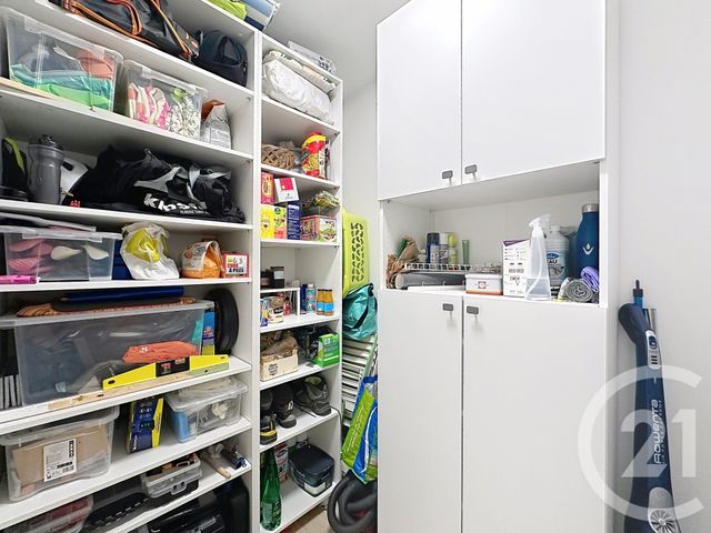 Appartement T3 à vendre - 3 pièces - 68.39 m2 - MANDELIEU LA NAPOULE - 06 - PROVENCE-ALPES-COTE-D-AZUR - Century 21 Azurim