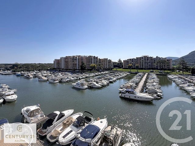Appartement F4 à vendre - 4 pièces - 95.52 m2 - MANDELIEU LA NAPOULE - 06 - PROVENCE-ALPES-COTE-D-AZUR - Century 21 Azurim