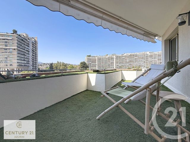 Appartement F4 à vendre - 4 pièces - 95.52 m2 - MANDELIEU LA NAPOULE - 06 - PROVENCE-ALPES-COTE-D-AZUR - Century 21 Azurim