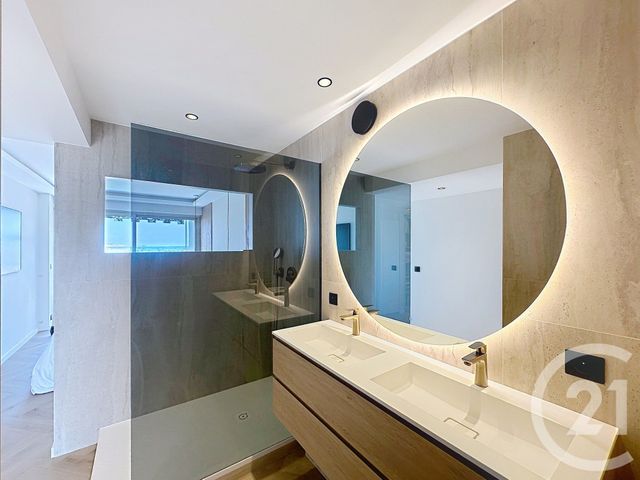 Appartement F4 à vendre - 4 pièces - 99.62 m2 - MANDELIEU LA NAPOULE - 06 - PROVENCE-ALPES-COTE-D-AZUR - Century 21 Azurim