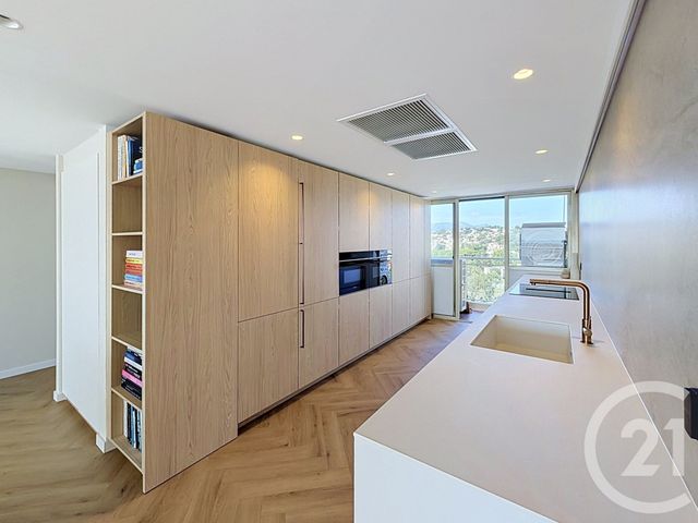 Appartement F4 à vendre - 4 pièces - 99.62 m2 - MANDELIEU LA NAPOULE - 06 - PROVENCE-ALPES-COTE-D-AZUR - Century 21 Azurim
