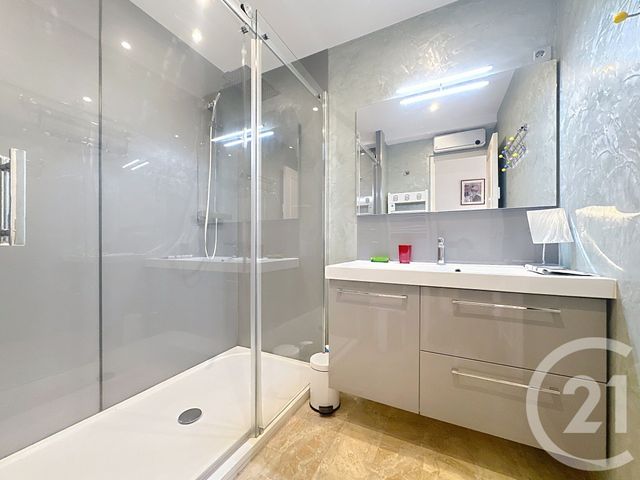 Appartement F4 à vendre - 4 pièces - 101.06 m2 - MANDELIEU LA NAPOULE - 06 - PROVENCE-ALPES-COTE-D-AZUR - Century 21 Azurim