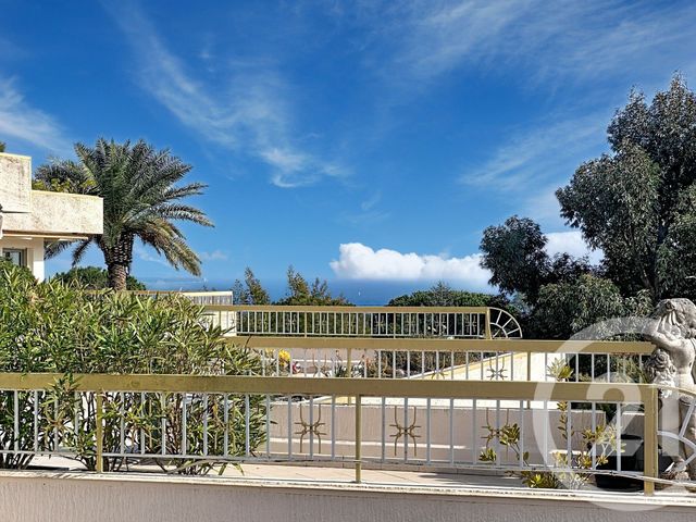 Appartement F4 à vendre - 4 pièces - 101.06 m2 - MANDELIEU LA NAPOULE - 06 - PROVENCE-ALPES-COTE-D-AZUR - Century 21 Azurim