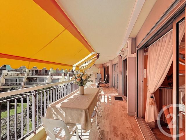 Appartement F3 à vendre - 3 pièces - 68.67 m2 - MANDELIEU LA NAPOULE - 06 - PROVENCE-ALPES-COTE-D-AZUR - Century 21 Azurim