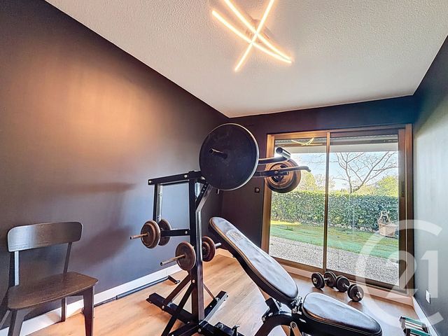 Appartement F3 à vendre - 3 pièces - 62.64 m2 - MANDELIEU LA NAPOULE - 06 - PROVENCE-ALPES-COTE-D-AZUR - Century 21 Azurim