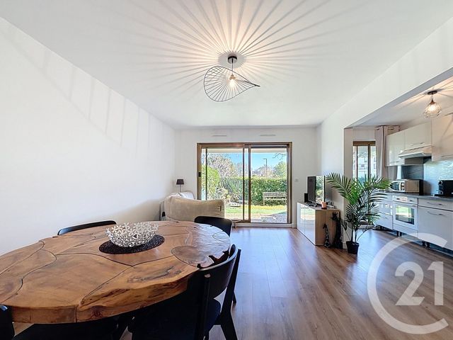 Appartement F3 à vendre MANDELIEU LA NAPOULE