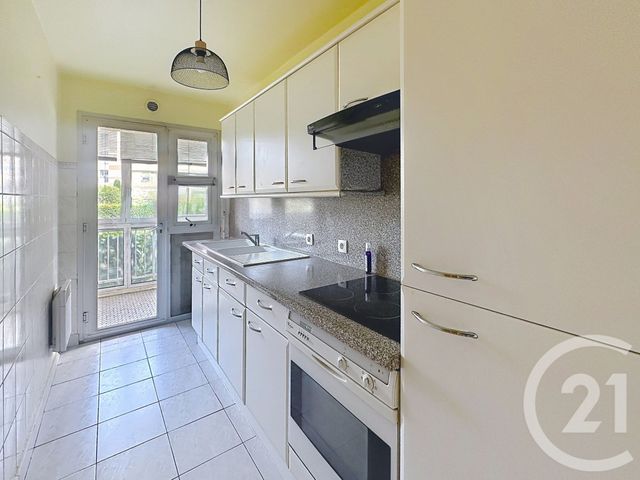 Appartement F2 à vendre - 2 pièces - 45.13 m2 - MANDELIEU LA NAPOULE - 06 - PROVENCE-ALPES-COTE-D-AZUR - Century 21 Azurim