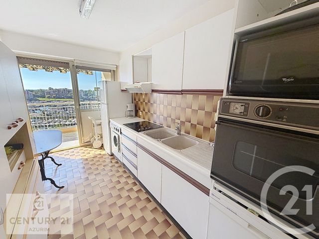 Appartement F3 à vendre - 3 pièces - 64.81 m2 - MANDELIEU LA NAPOULE - 06 - PROVENCE-ALPES-COTE-D-AZUR - Century 21 Azurim