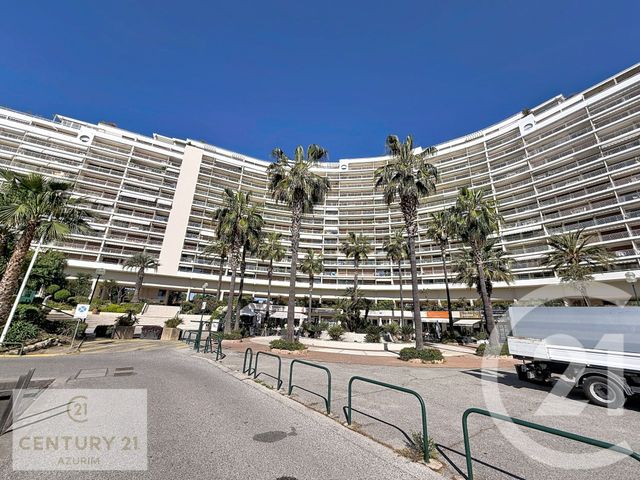 Appartement F3 à vendre - 3 pièces - 64.81 m2 - MANDELIEU LA NAPOULE - 06 - PROVENCE-ALPES-COTE-D-AZUR - Century 21 Azurim