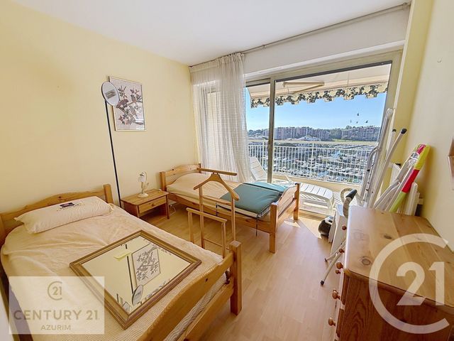 Appartement F3 à vendre - 3 pièces - 64.81 m2 - MANDELIEU LA NAPOULE - 06 - PROVENCE-ALPES-COTE-D-AZUR - Century 21 Azurim