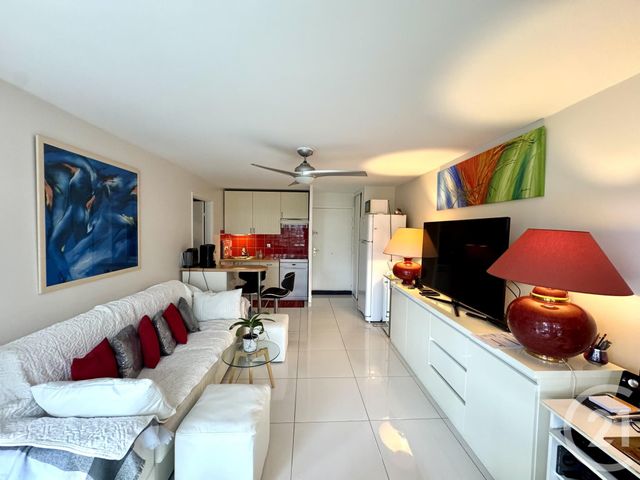Appartement F2 à vendre - 2 pièces - 41.49 m2 - MANDELIEU LA NAPOULE - 06 - PROVENCE-ALPES-COTE-D-AZUR - Century 21 Azurim